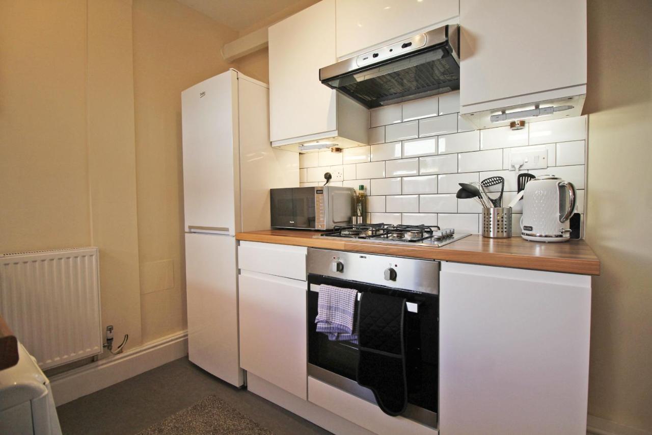 2 Bed, Up To 6 Guests Near Chester City Centre Dış mekan fotoğraf