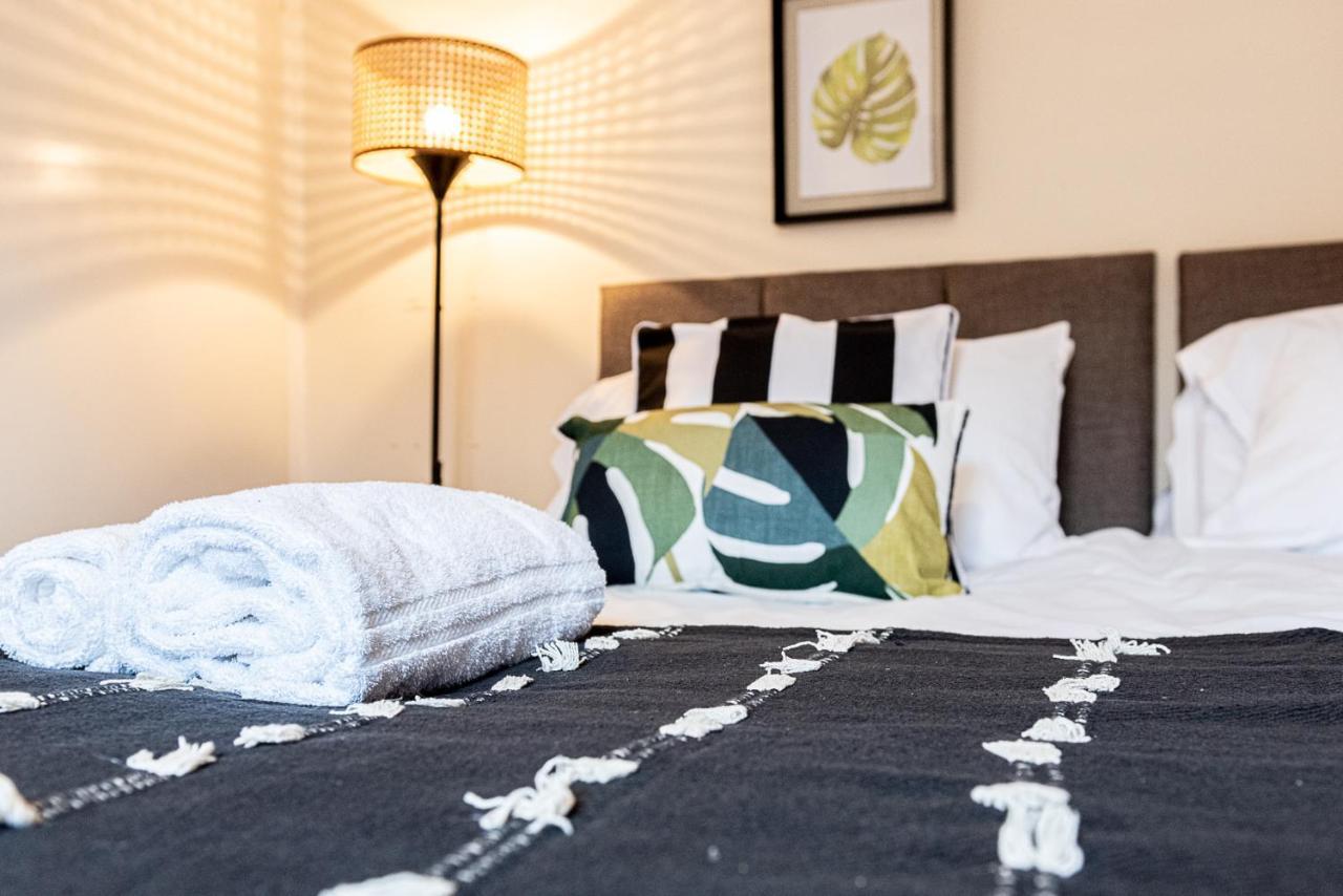 2 Bed, Up To 6 Guests Near Chester City Centre Dış mekan fotoğraf