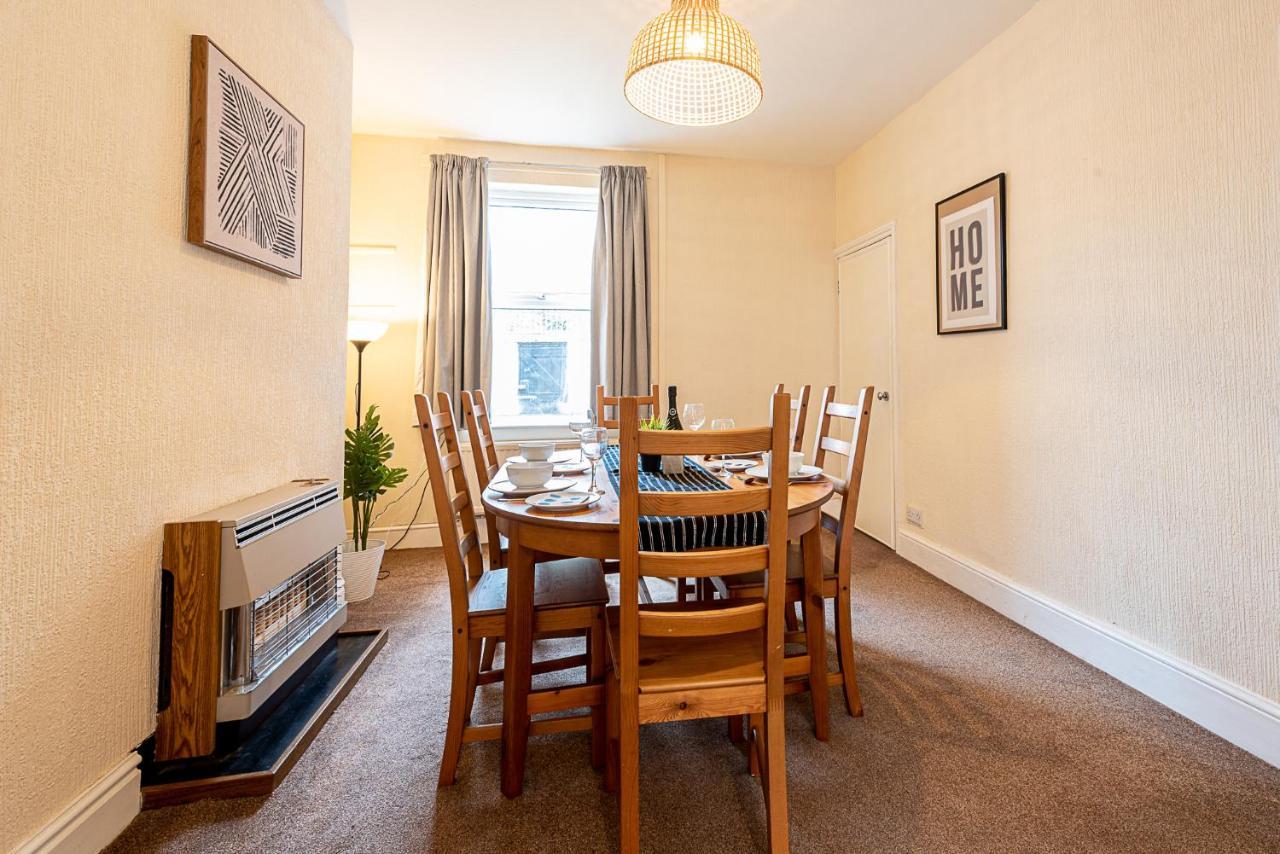 2 Bed, Up To 6 Guests Near Chester City Centre Dış mekan fotoğraf